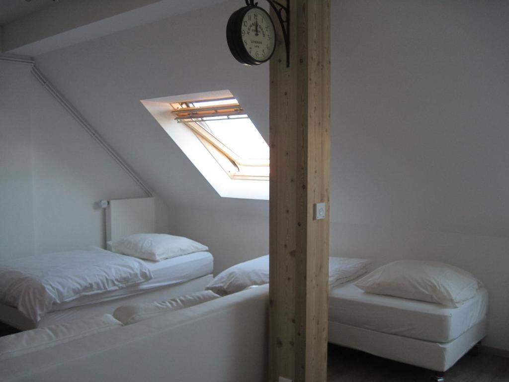Hotel Des Bois Seltz Room photo
